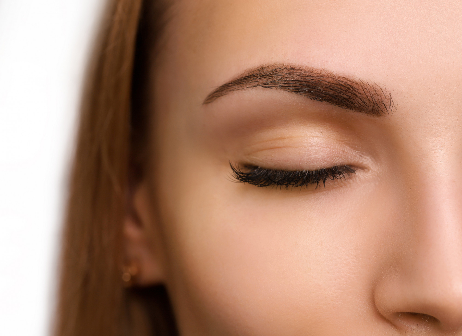 Lifting de Pestañas vs. Extensiones